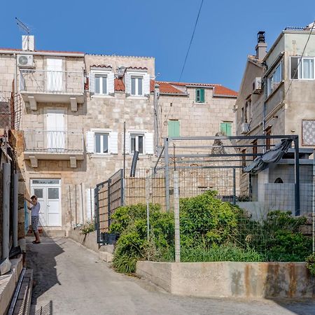 Tiny Secret House Apartment Komiza Exterior photo
