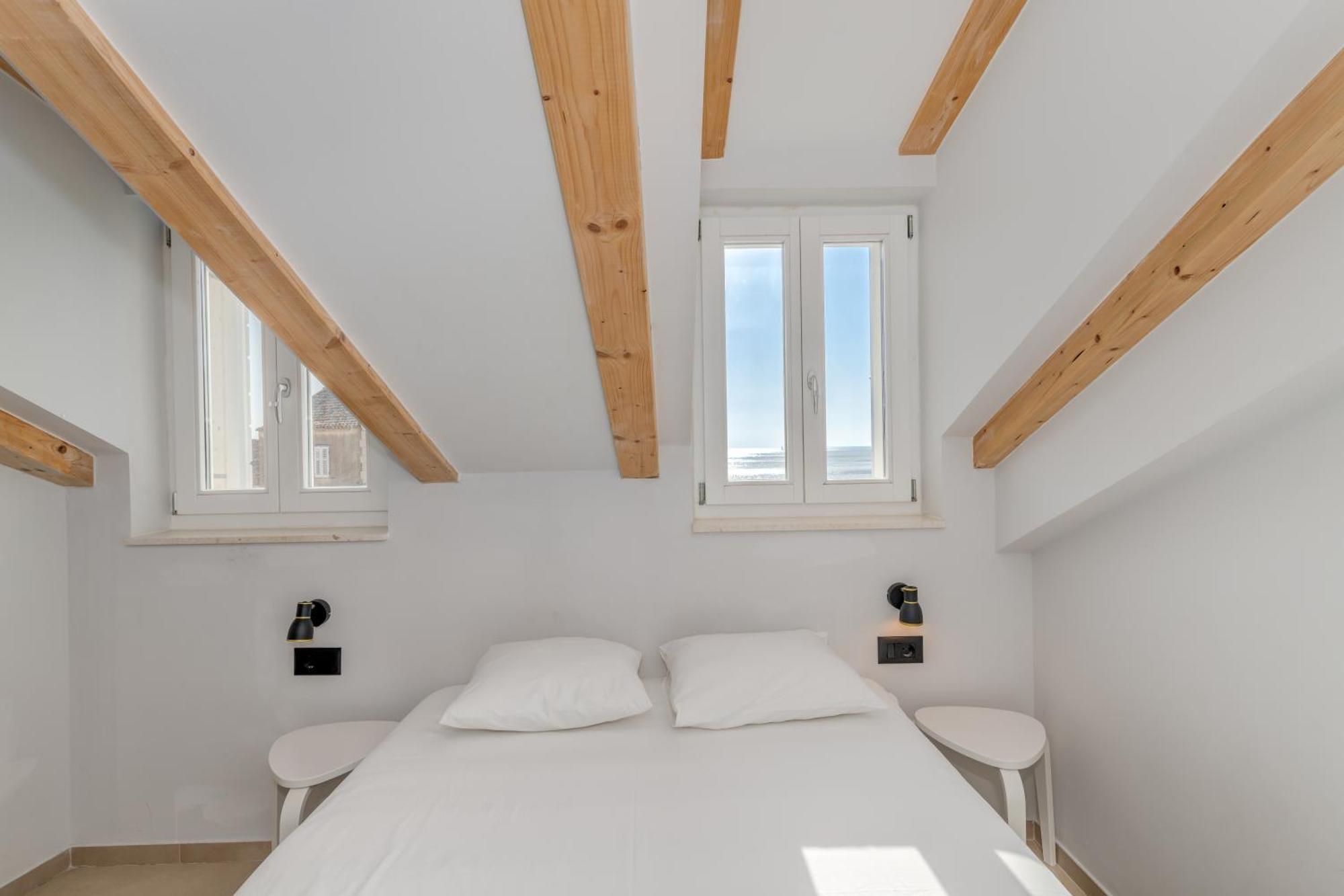 Tiny Secret House Apartment Komiza Exterior photo