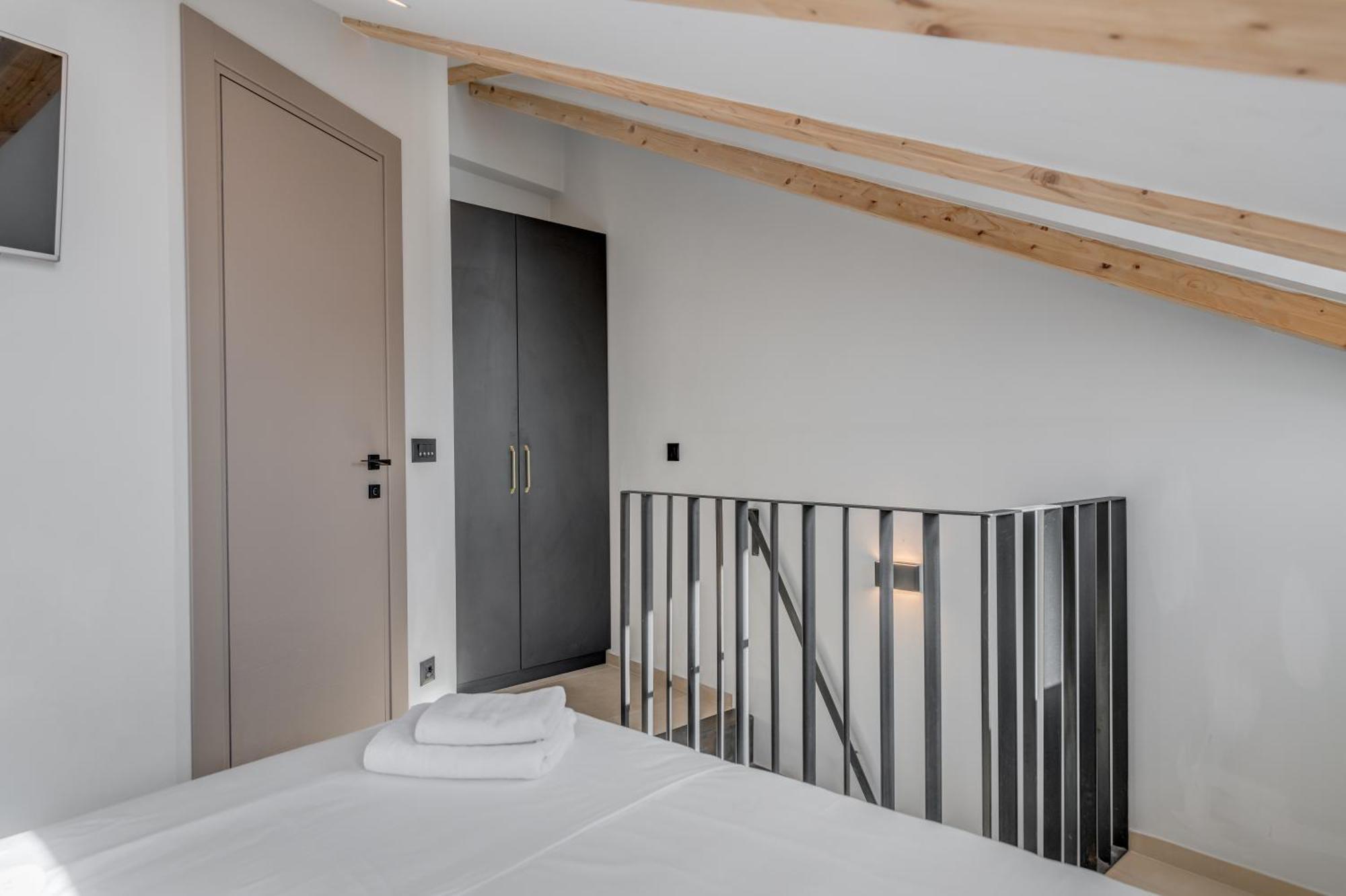 Tiny Secret House Apartment Komiza Exterior photo